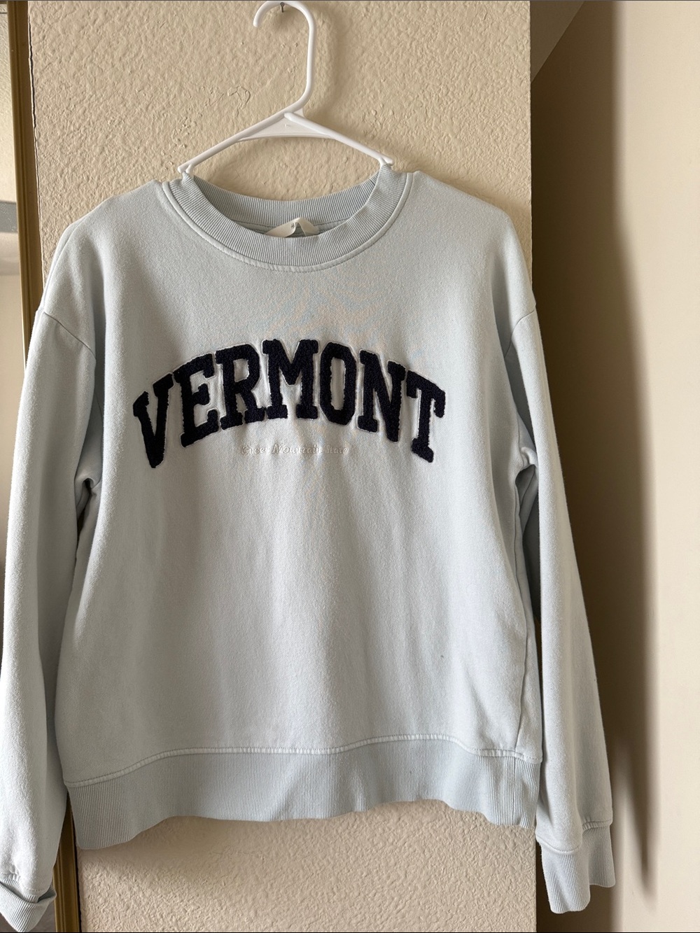 H&M Light Blue 'Vermont' Crewneck Sweatshirt